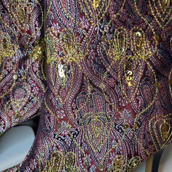 CLEARANCE Anne Michelle Kerber Bootie Size 7 Paisley print gold embellishment. - Picture 4 of 6